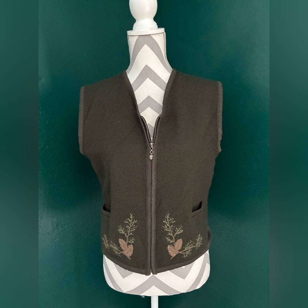 Woolrich Olive Green Embroidered Women's Vest